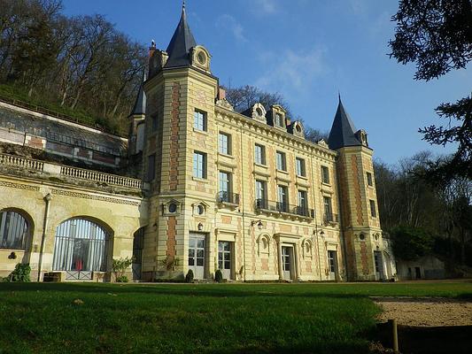 Chateau de Perreux