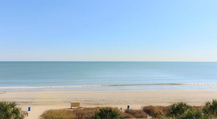 Schooner II Beach/Racquet Club
