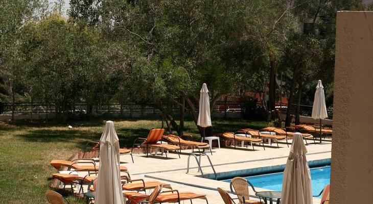 Century Park Hotel