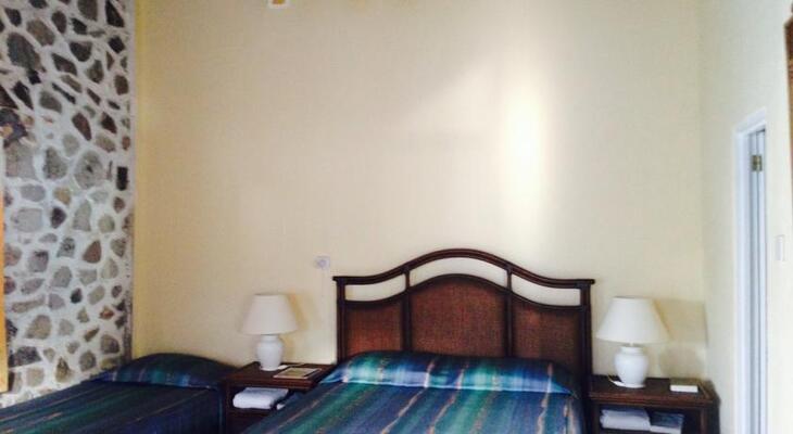 Kings Landing Hotel