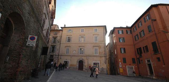 Piazza Cavallotti