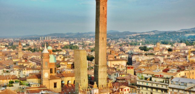 Le Due Torri Torre degli Asinell