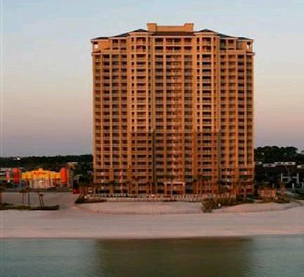 Grand Panama Beach Resort by Emerald View Resorts