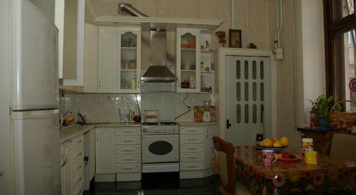babushka Grand HOSTEL