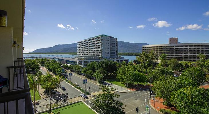 Pacific Hotel Cairns