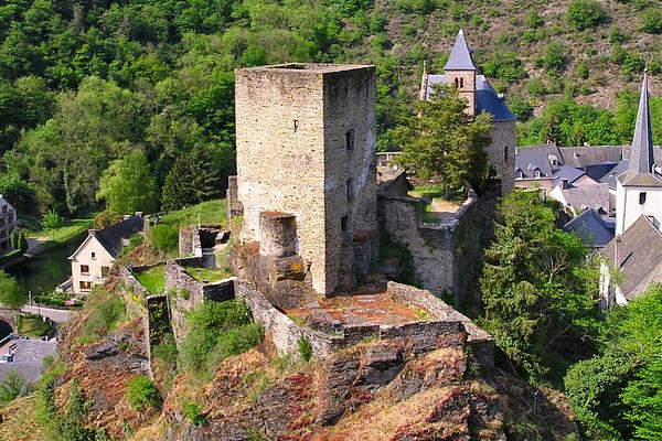 Chateau Esch-sur-Sure