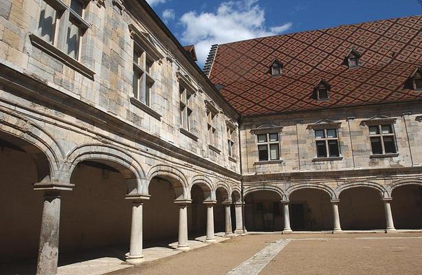 Musee du Temps et Palais Granvelle