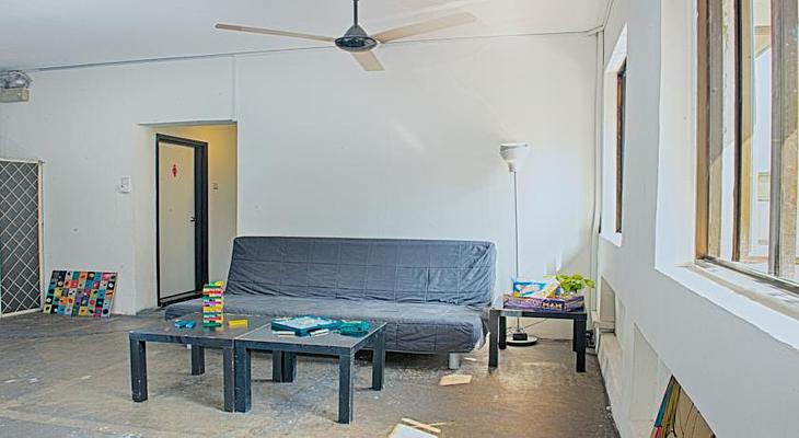 The Hive Singapore Hostel