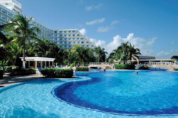 Hotel Riu Caribe