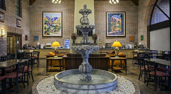 Comfort Suites at Sabino Canyon