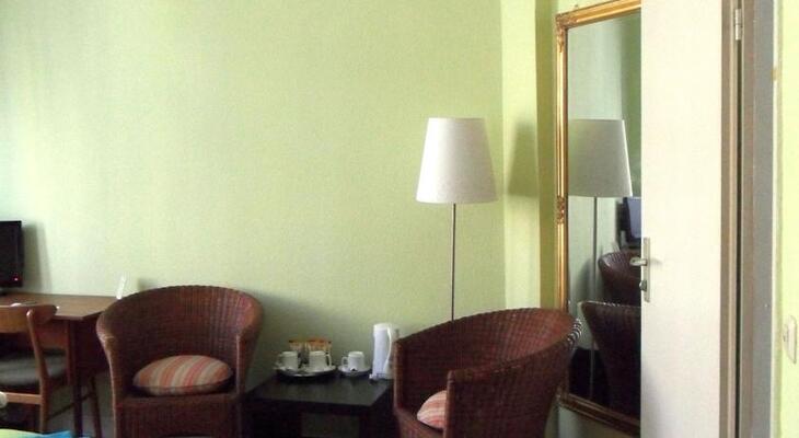 Hotel Buthman im Zentrum