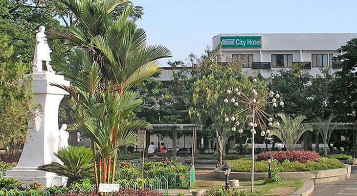 Almont City Hotel