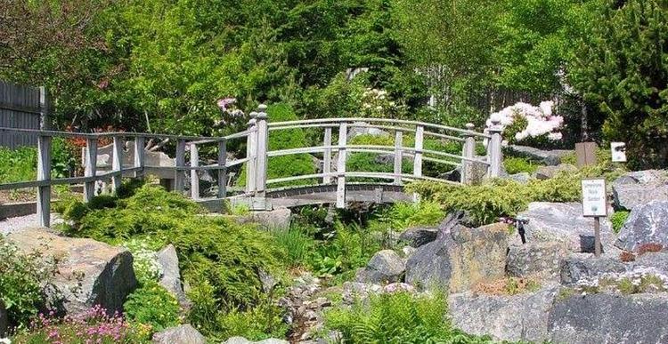 Memorial University Botanical Garden