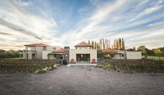 Villa Mansa Wine Hotel & Spa