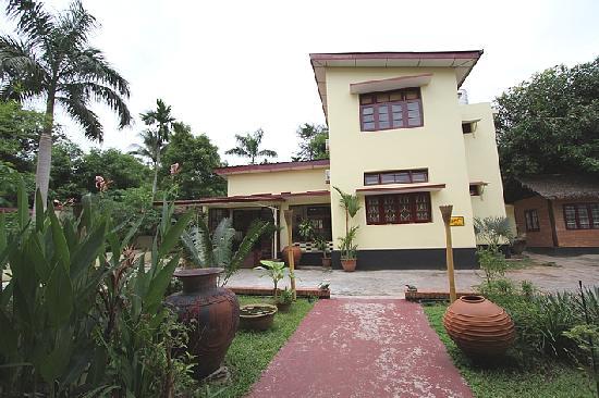 Alamanda Inn