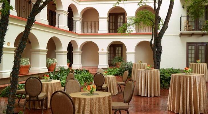 Omni La Mansion del Rio