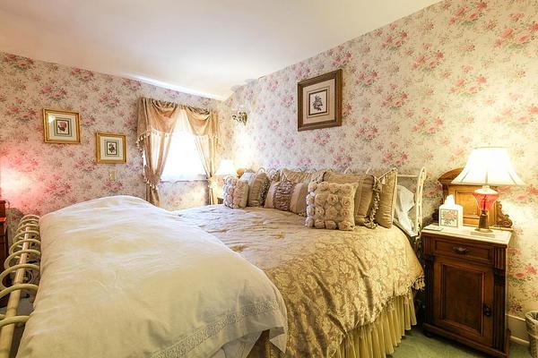 Central Park Bed and Breakfast