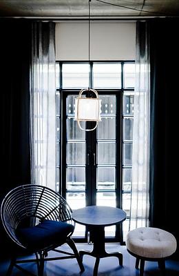 Hotel Ping Silhouette