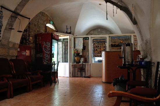 Golden Gate Hostel Inn