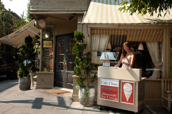 Cafe Cluny