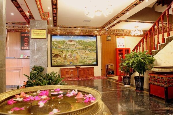 Banak Shol Hotel