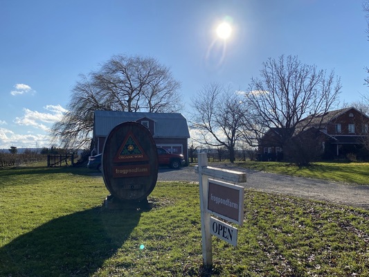 Frogpond Farm Organic Winery