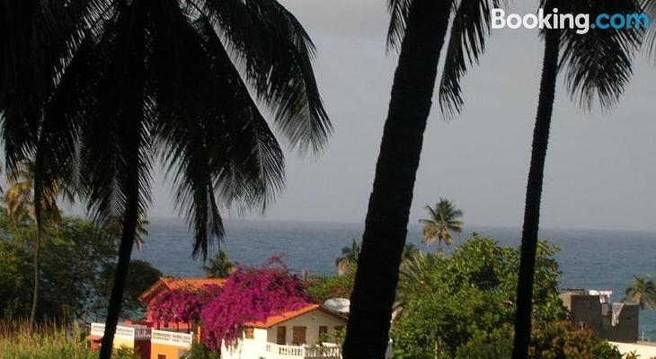 B & B Aldeia Jerome