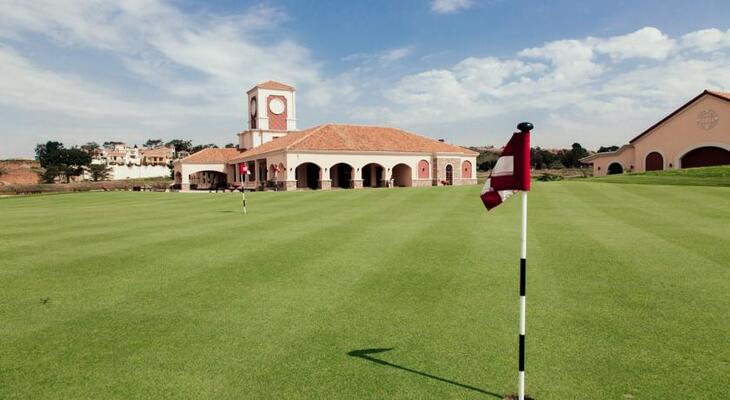 Lake Victoria Serena Golf Resort & Spa