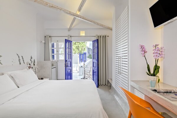 Kouros Village Hotel