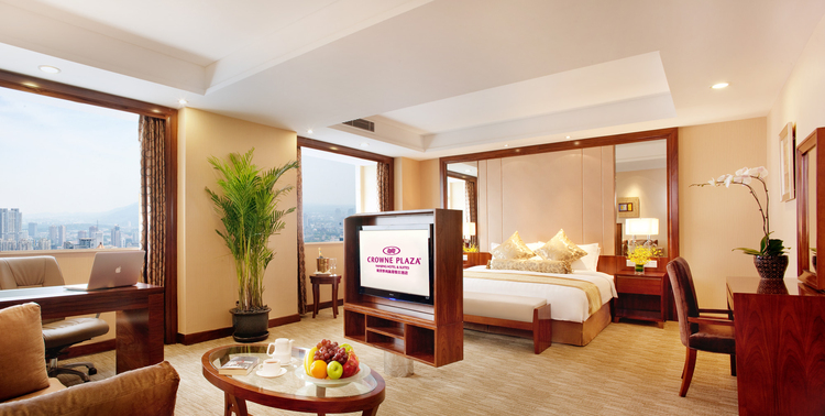 Crowne Plaza Nanjing Hotel & Suites