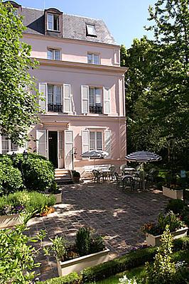 Hotel Des Grandes Ecoles