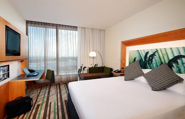 Novotel Auckland Airport Hotel