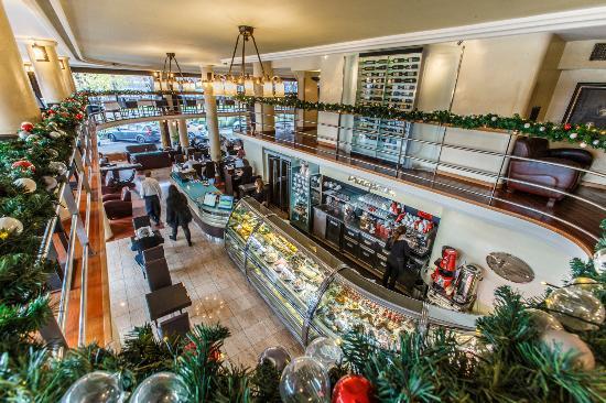 Dunapark Cafe and Restaurant
