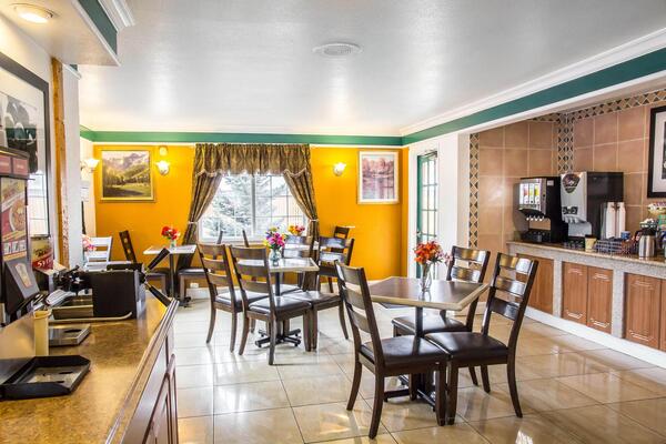 Americas Best Value Inn Denver