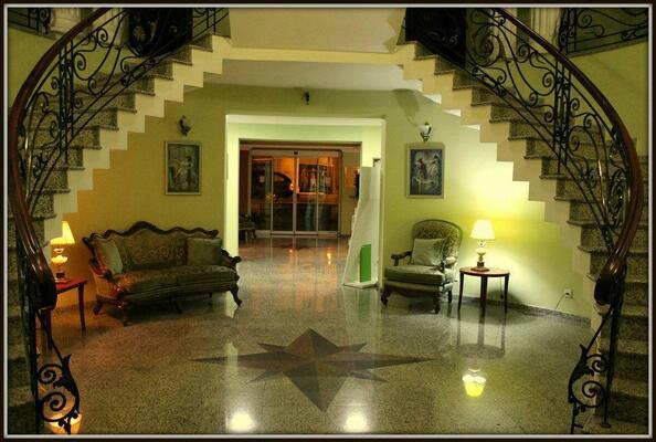 O Galogre Hotel