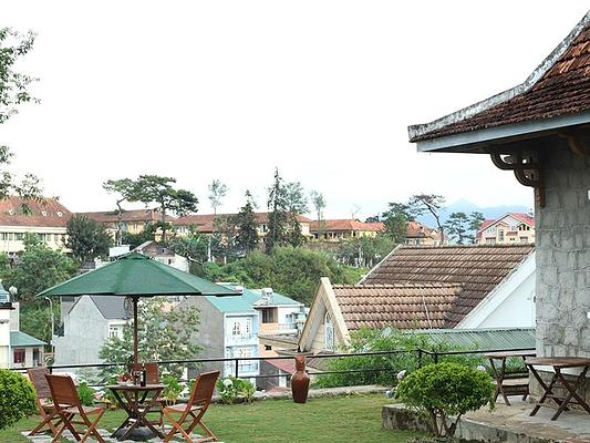 Dalat Train Villa