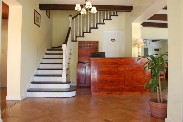Hotel Lucky Home