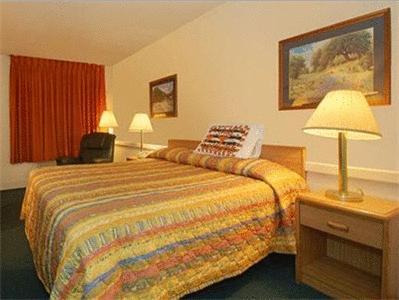 SureStay by Best Western San Antonio Riverwalk