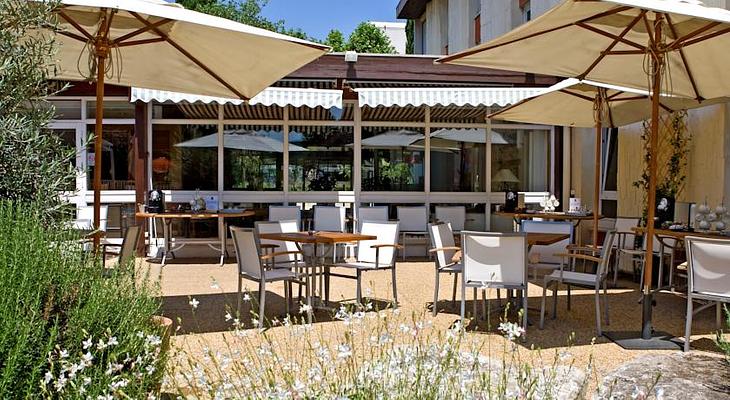 Novotel Aix en Provence Beaumanoir Les 3 Sautets