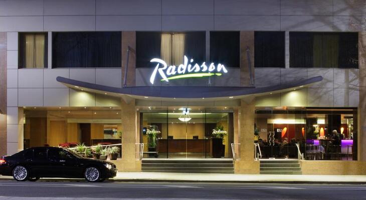 Radisson on Flagstaff Gardens Melbourne