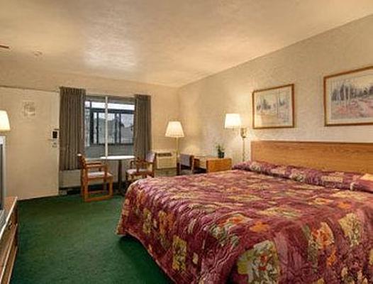 Attleboro Motor Inn