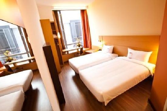 Ibis Singapore Novena