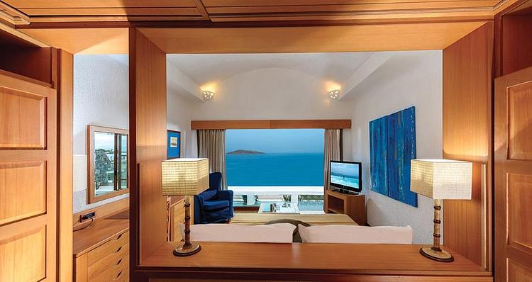 Elounda Peninsula All Suite Hotel