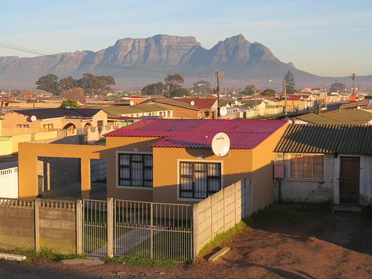 Liziwe's Guest House & Tours
