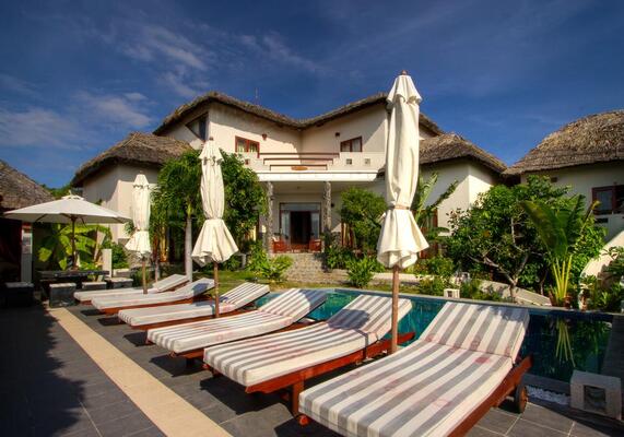 Mui Ne Hills Villa Hotel