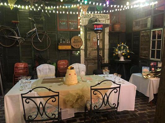 Casa Borrega: Fonda & Mezcaleria