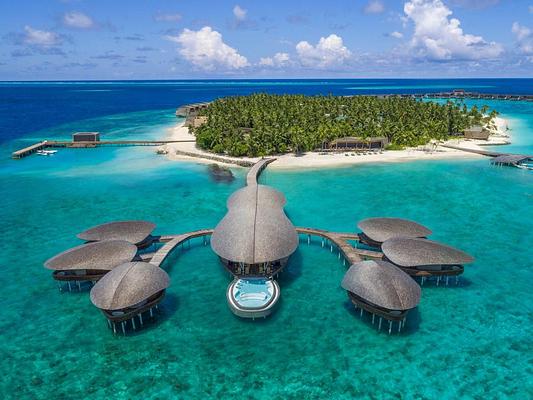 The St. Regis Maldives Vommuli Resort