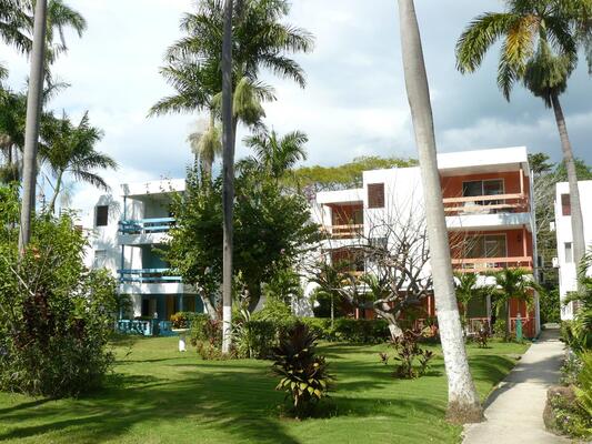 Negril Beach Club Resort