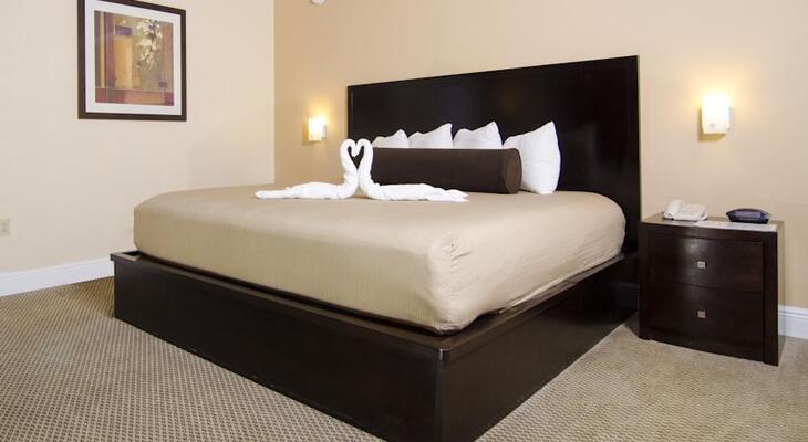 Galleria Palms Hotel