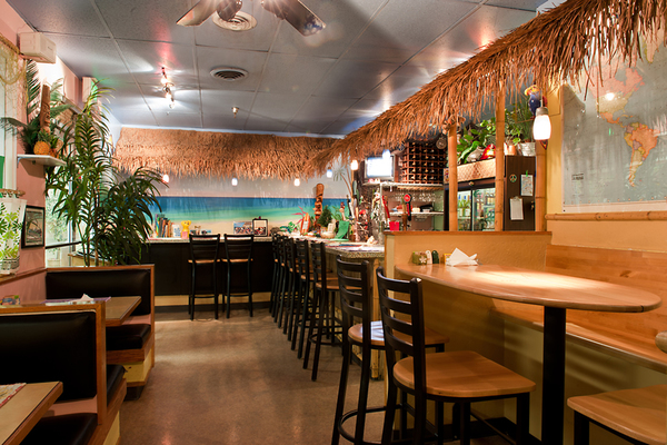 Freshies Restaurant & Bar